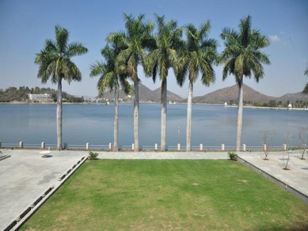 Hotel Lakend Udaipur Eksteriør bilde