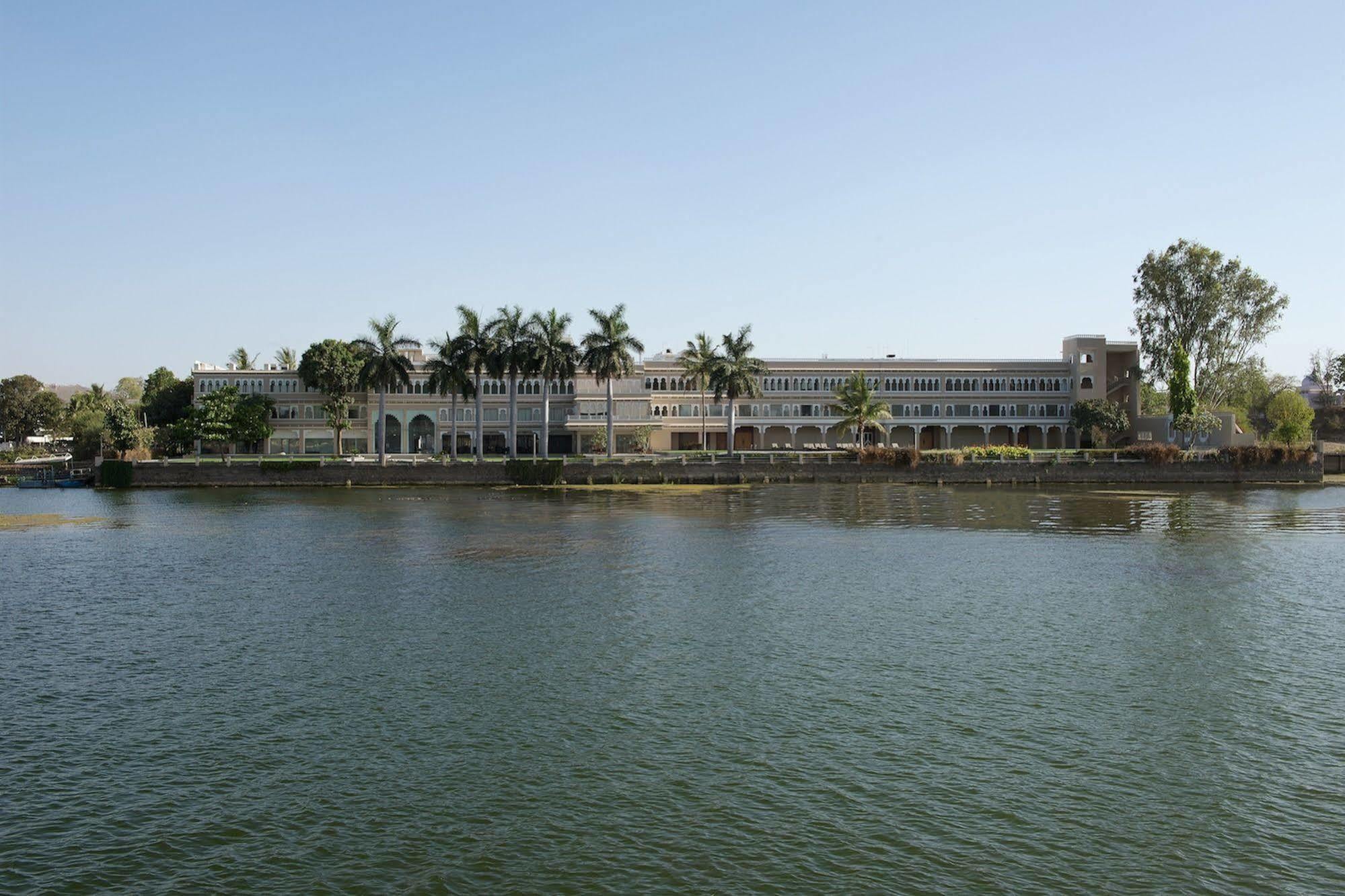 Hotel Lakend Udaipur Eksteriør bilde